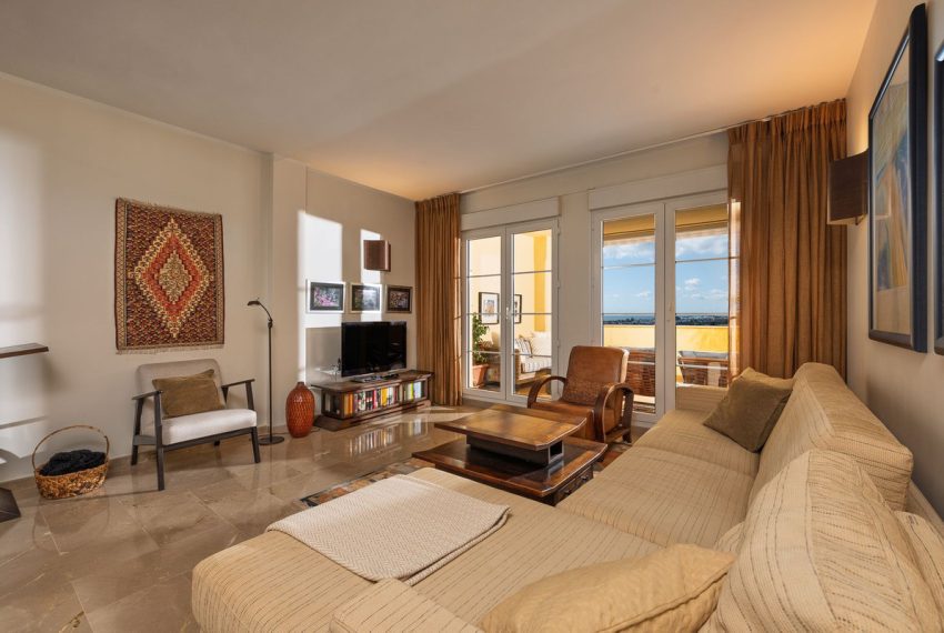 R4991065-Apartment-For-Sale-Nueva-Andalucia-Middle-Floor-2-Beds-120-Built-10