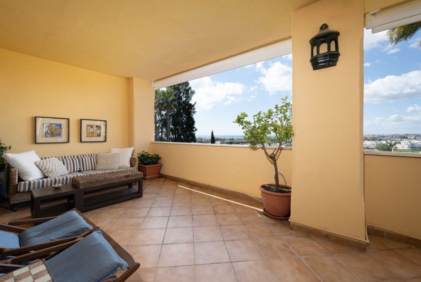 R4991065-Apartment-For-Sale-Nueva-Andalucia-Middle-Floor-2-Beds-120-Built-2