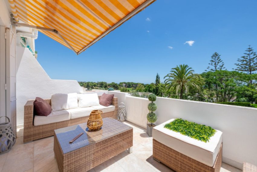 R4991452-Townhouse-For-Sale-Nueva-Andalucia-Terraced-2-Beds-143-Built-14