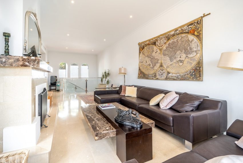 R4991473-Villa-For-Sale-Istan-Detached-4-Beds-240-Built-13