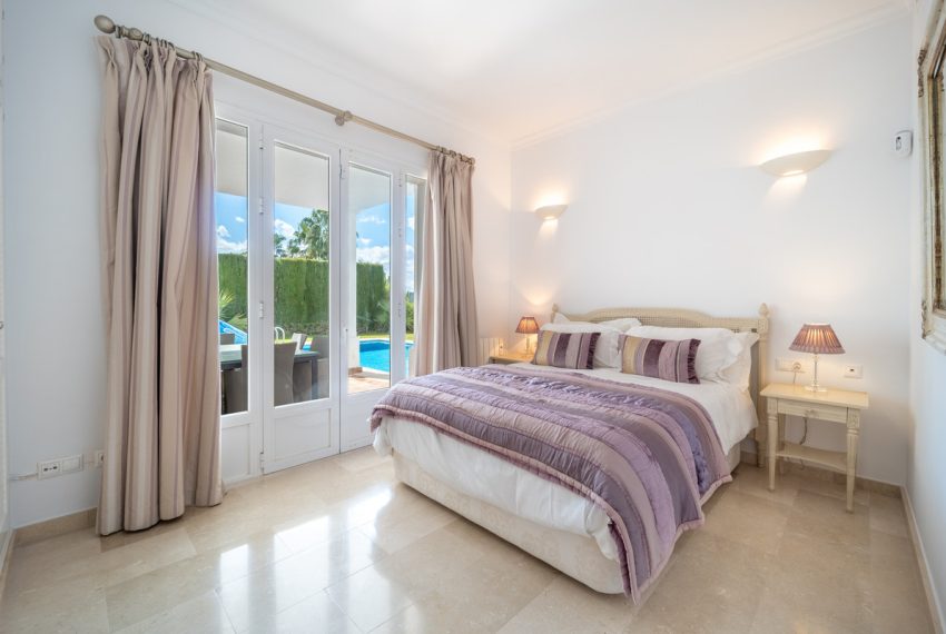 R4991473-Villa-For-Sale-Istan-Detached-4-Beds-240-Built-15