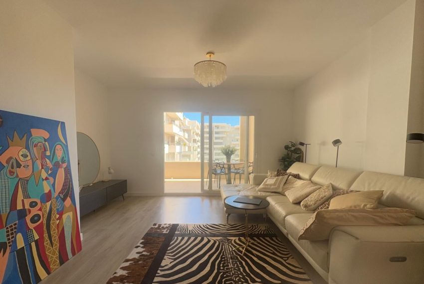 R4991668-Apartment-For-Sale-Nueva-Andalucia-Middle-Floor-3-Beds-99-Built-3