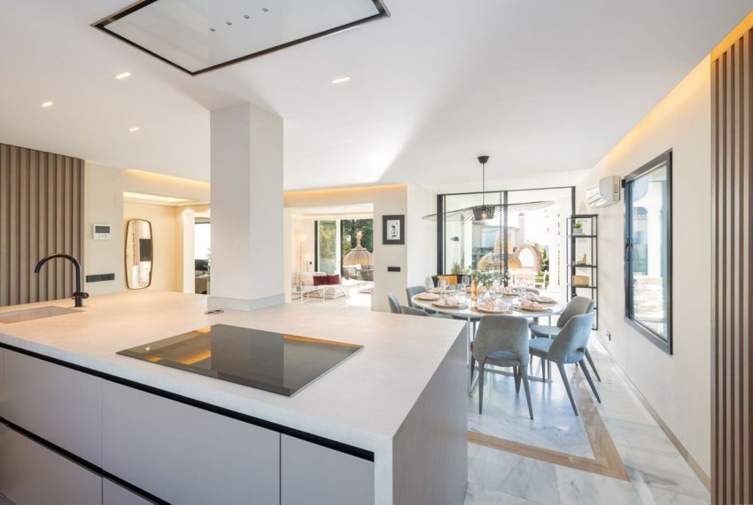 R4991779-Villa-For-Sale-Benahavis-Detached-4-Beds-497-Built-16