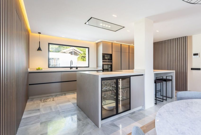 R4991779-Villa-For-Sale-Benahavis-Detached-4-Beds-497-Built-19
