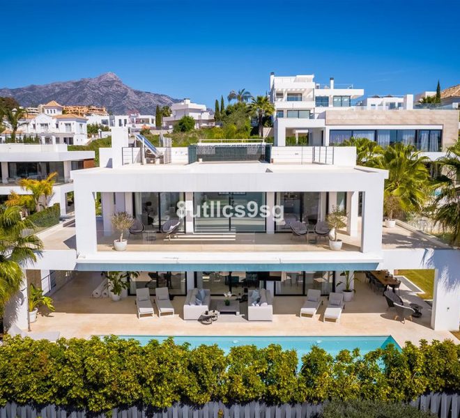 R4991854-Image 1-Detached - 5 Beds - 701 Built