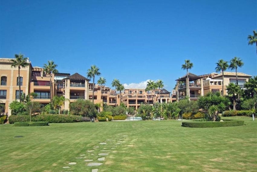 R4992133-Apartment-For-Sale-San-Pedro-de-Alcantara-Ground-Floor-3-Beds-231-Built-1