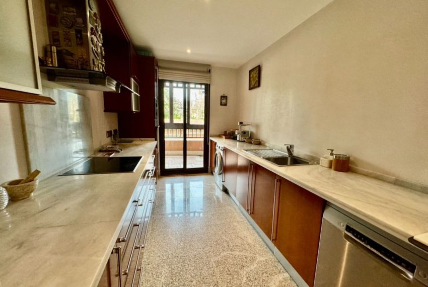 R4992133-Apartment-For-Sale-San-Pedro-de-Alcantara-Ground-Floor-3-Beds-231-Built-10