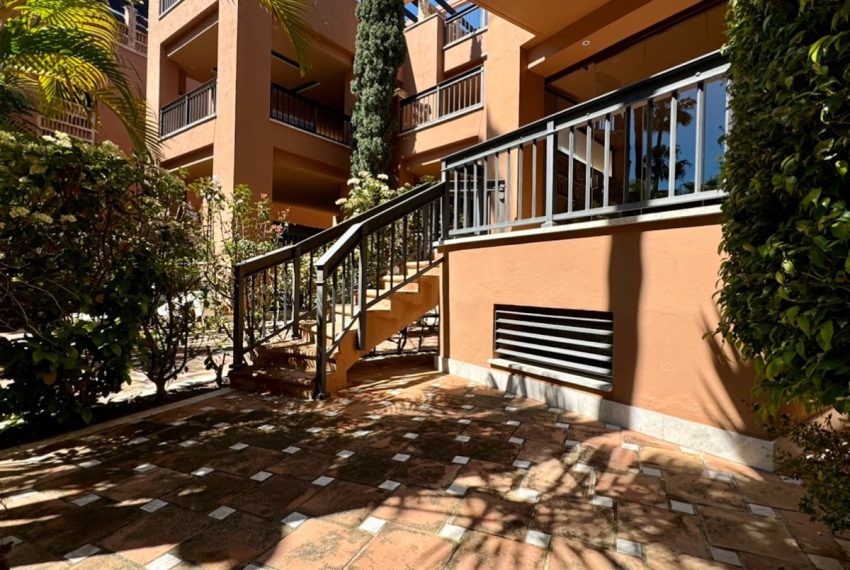 R4992133-Apartment-For-Sale-San-Pedro-de-Alcantara-Ground-Floor-3-Beds-231-Built-8