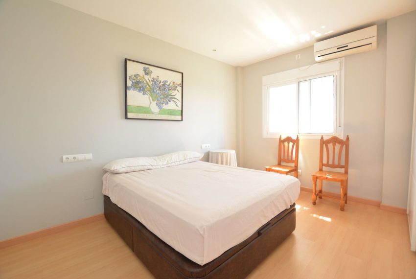 R4992583-Villa-For-Sale-Elviria-Detached-7-Beds-400-Built-18