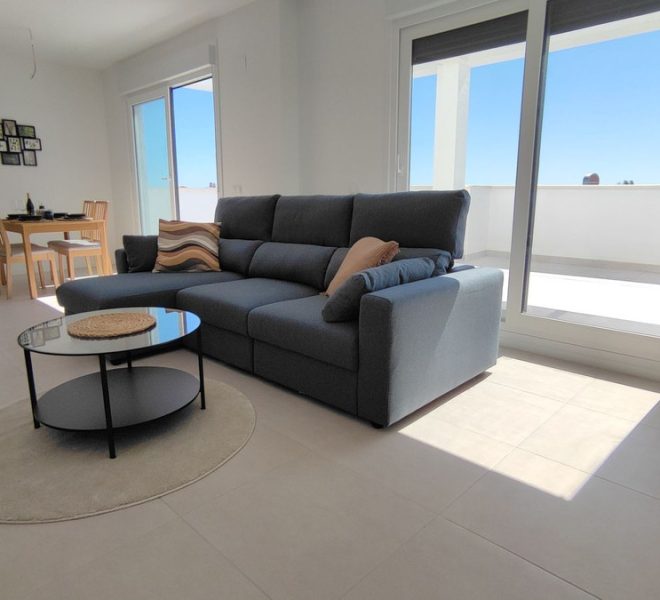 R4992916-Image 1-Penthouse - 2 Beds - 92 Built