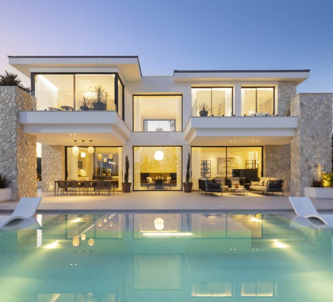 R4993171-Image 1-Detached - 5 Beds - 605 Built