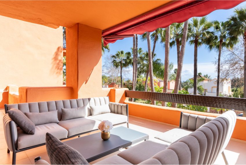 R4993216-Apartment-For-Sale-Nueva-Andalucia-Middle-Floor-3-Beds-150-Built-1