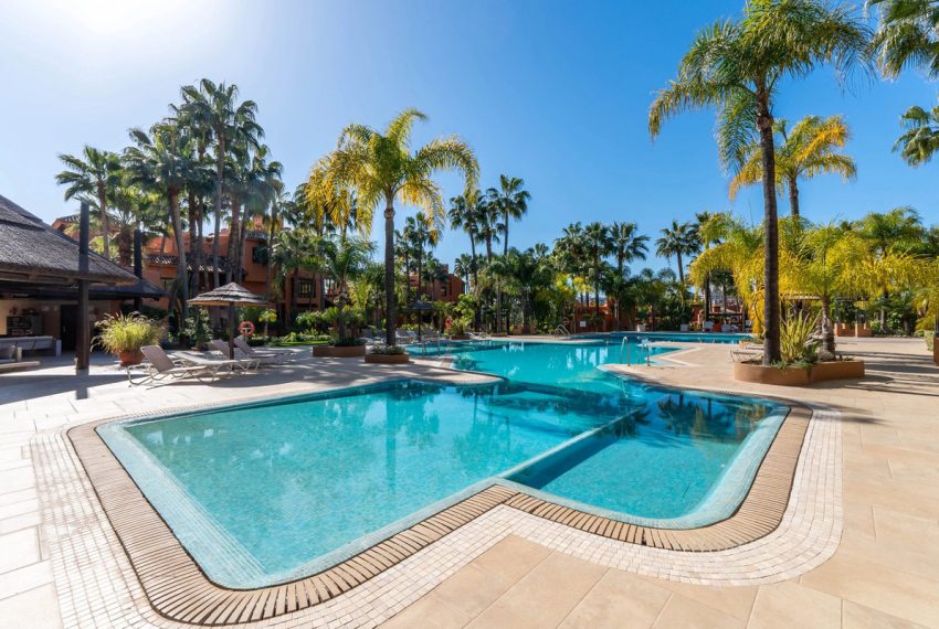 R4993216-Apartment-For-Sale-Nueva-Andalucia-Middle-Floor-3-Beds-150-Built-19