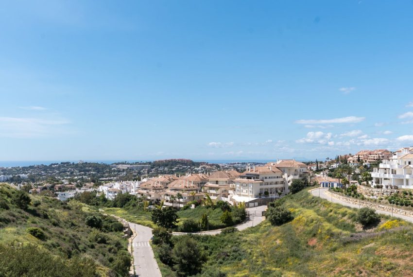 R4993978-Apartment-For-Sale-Nueva-Andalucia-Middle-Floor-2-Beds-110-Built-16