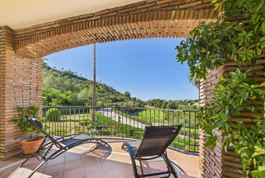 R4993990-Apartment-For-Sale-Los-Arqueros-Middle-Floor-3-Beds-125-Built