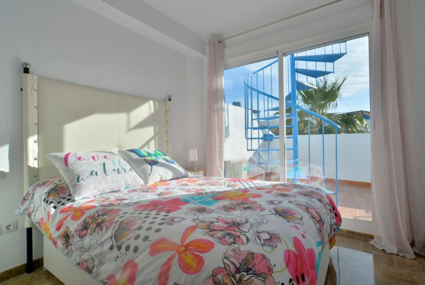 R4994044-Apartment-For-Sale-Estepona-Penthouse-2-Beds-50-Built-5