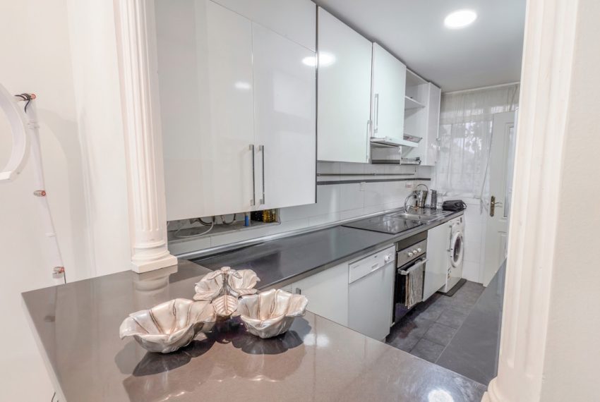 R4994233-Apartment-For-Sale-Nueva-Andalucia-Ground-Floor-2-Beds-90-Built-6