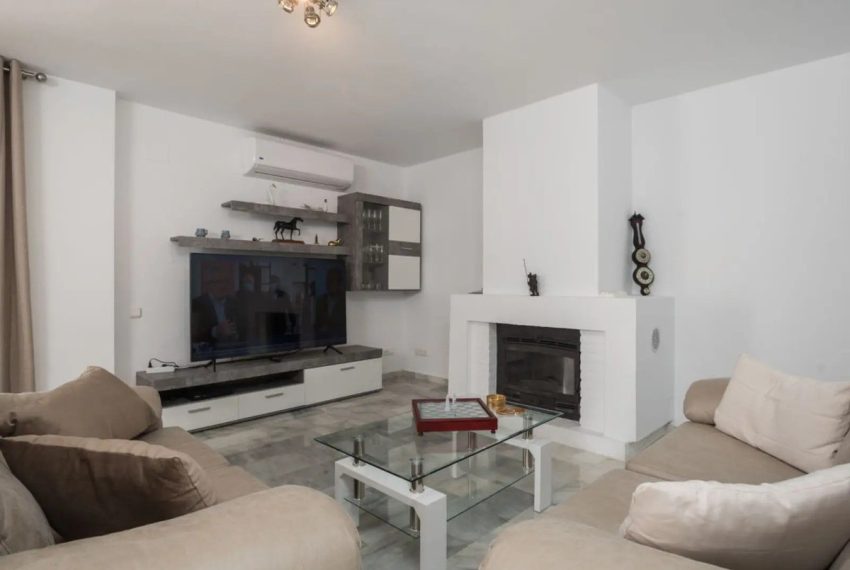 R4994341-Townhouse-For-Sale-Atalaya-Terraced-4-Beds-180-Built-1