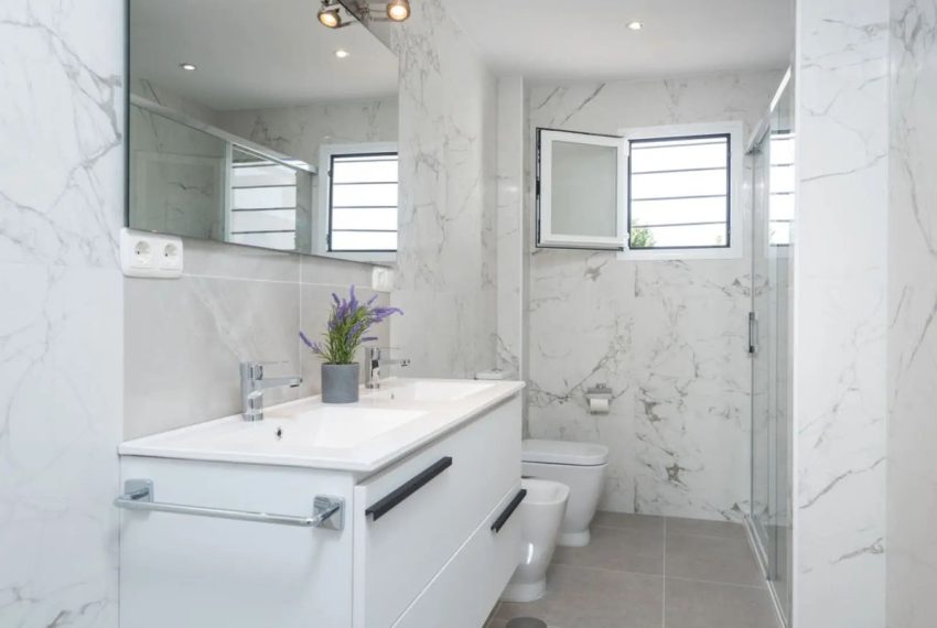 R4994341-Townhouse-For-Sale-Atalaya-Terraced-4-Beds-180-Built-12
