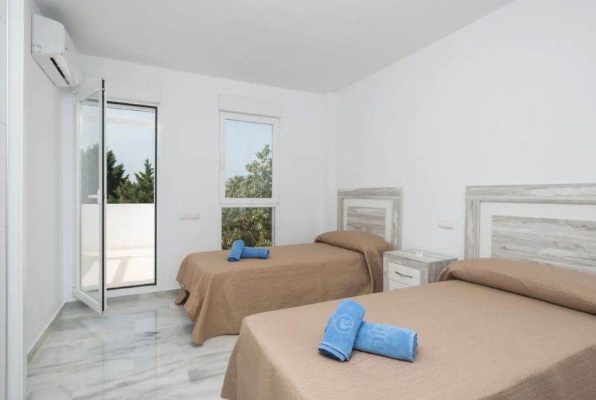 R4994341-Townhouse-For-Sale-Atalaya-Terraced-4-Beds-180-Built-2