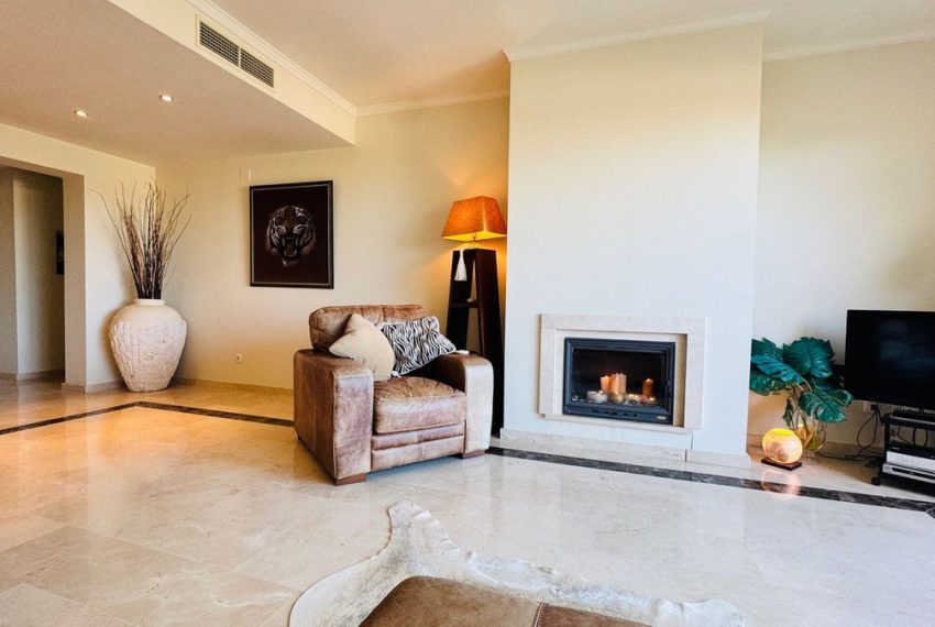 R4994803-Apartment-For-Sale-La-Quinta-Penthouse-2-Beds-130-Built-13