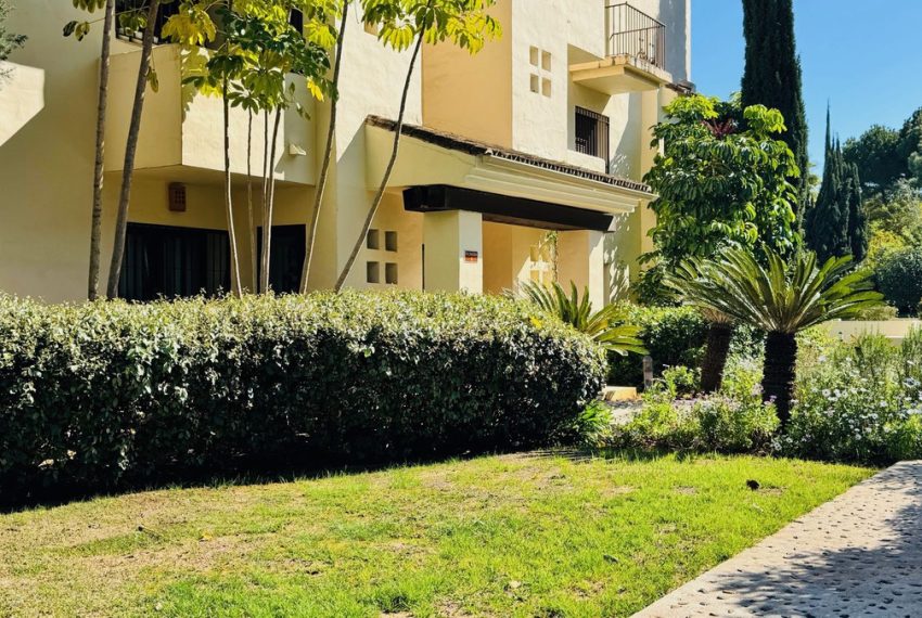 R4994803-Apartment-For-Sale-La-Quinta-Penthouse-2-Beds-130-Built-16