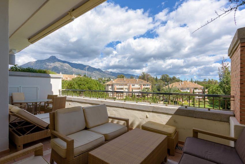 R4994860-Apartment-For-Sale-The-Golden-Mile-Penthouse-Duplex-3-Beds-288-Built-11