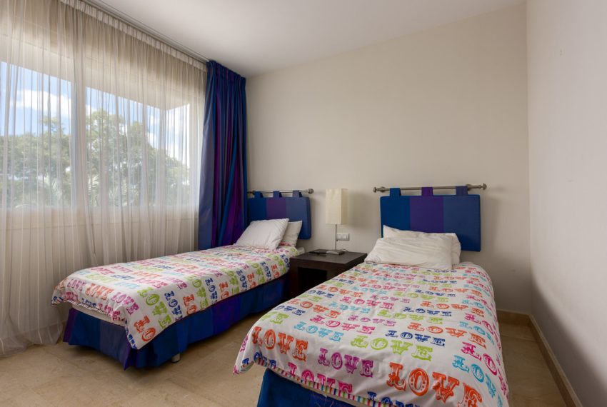 R4994860-Apartment-For-Sale-The-Golden-Mile-Penthouse-Duplex-3-Beds-288-Built-16