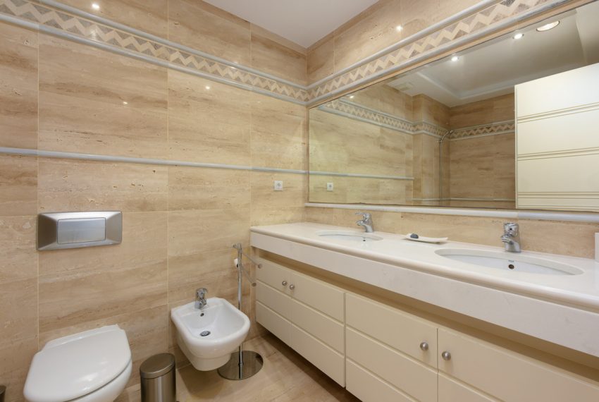 R4994860-Apartment-For-Sale-The-Golden-Mile-Penthouse-Duplex-3-Beds-288-Built-17