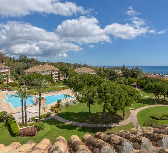 R4994860-Image 1-Penthouse Duplex - 3 Beds - 288 Built