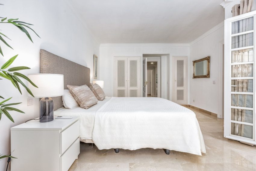 R4995241-Townhouse-For-Sale-Aloha-Terraced-3-Beds-156-Built-16