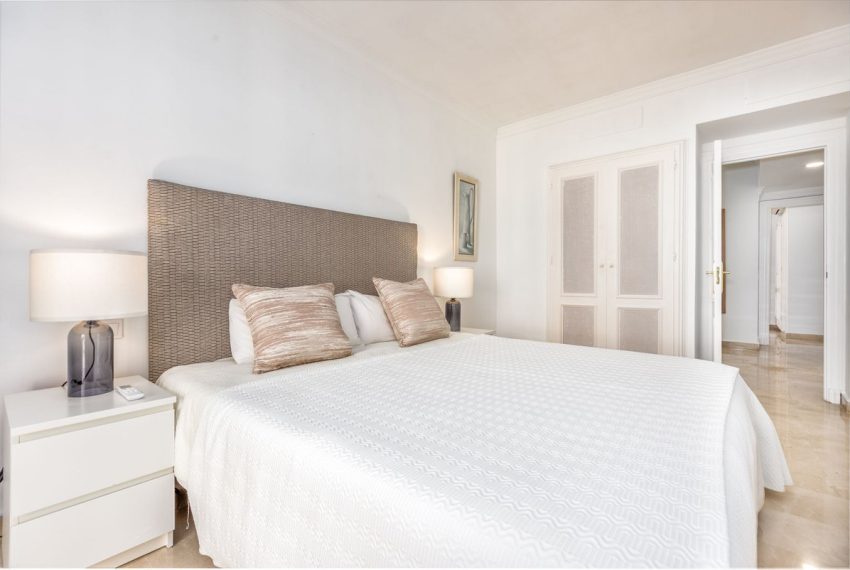 R4995241-Townhouse-For-Sale-Aloha-Terraced-3-Beds-156-Built-17