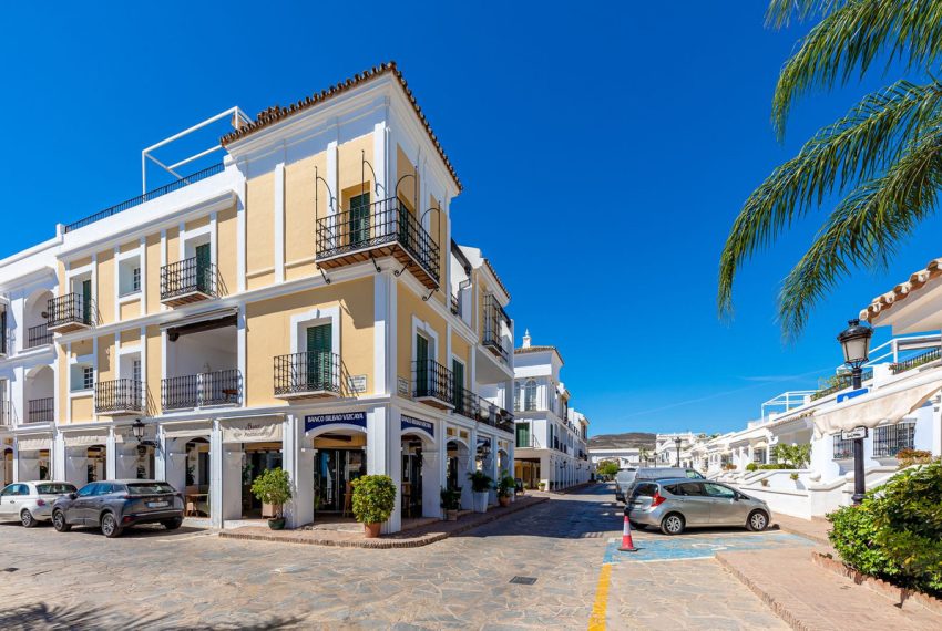R4995241-Townhouse-For-Sale-Aloha-Terraced-3-Beds-156-Built-8