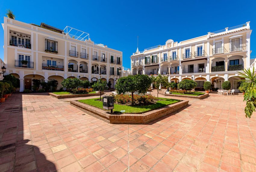 R4995241-Townhouse-For-Sale-Aloha-Terraced-3-Beds-156-Built-9