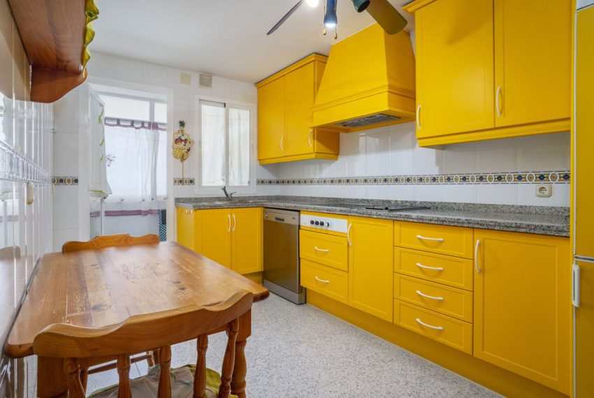 R5001247-Apartment-For-Sale-Estepona-Penthouse-4-Beds-133-Built-19