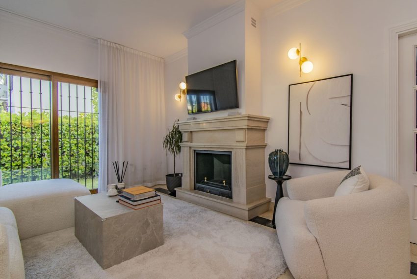 R5001352-Villa-For-Sale-Nagueles-Detached-5-Beds-400-Built-10