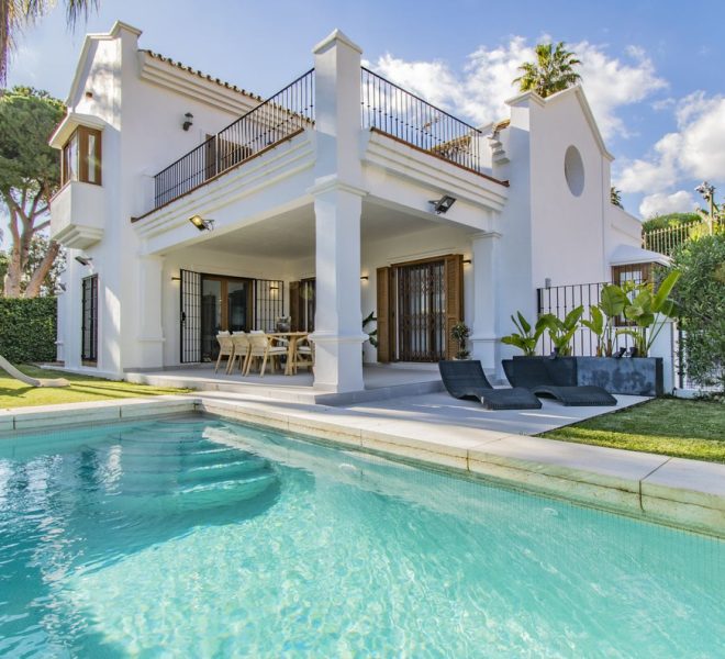 R5001352-Image 1-Detached - 5 Beds - 400 Built