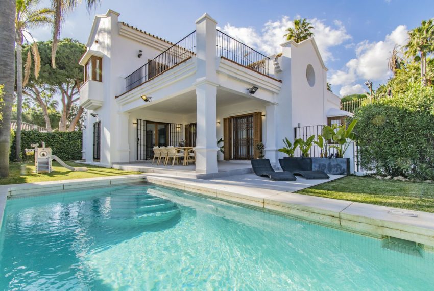 R5001352-Villa-For-Sale-Nagueles-Detached-5-Beds-400-Built