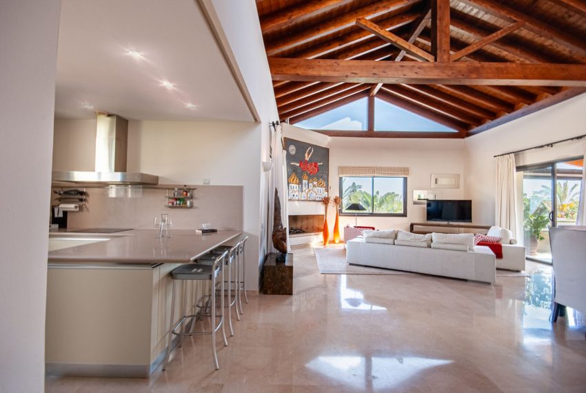 R5001367-Villa-For-Sale-Sierra-Blanca-Detached-4-Beds-466-Built-11