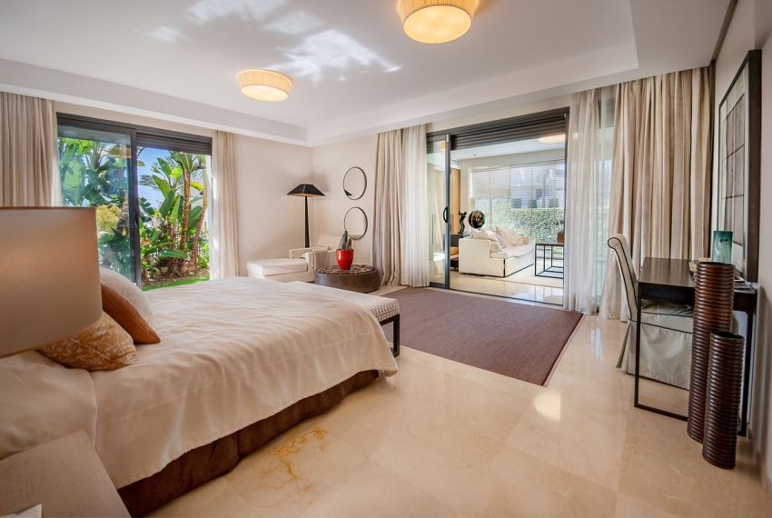 R5001367-Villa-For-Sale-Sierra-Blanca-Detached-4-Beds-466-Built-17
