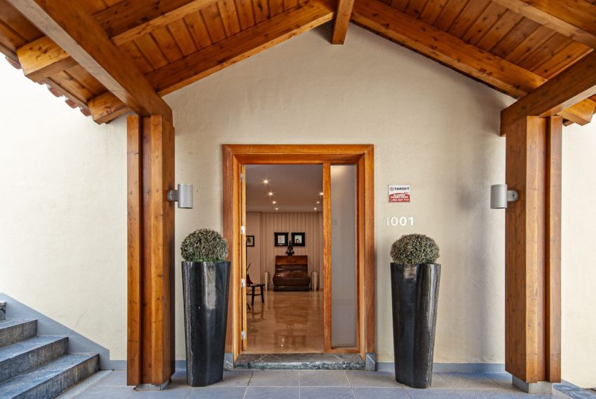 R5001367-Villa-For-Sale-Sierra-Blanca-Detached-4-Beds-466-Built-3