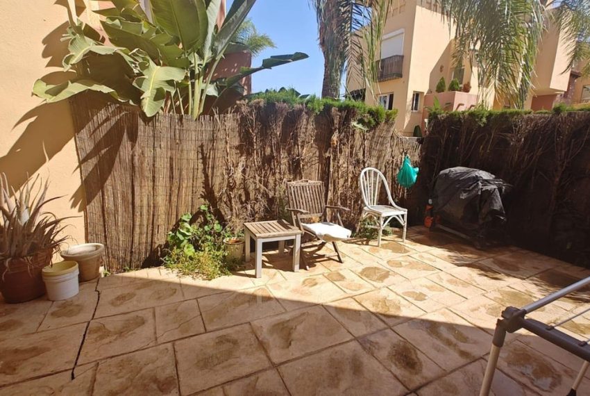 R5001457-Villa-For-Sale-Nueva-Andalucia-Semi-Detached-4-Beds-171-Built-4