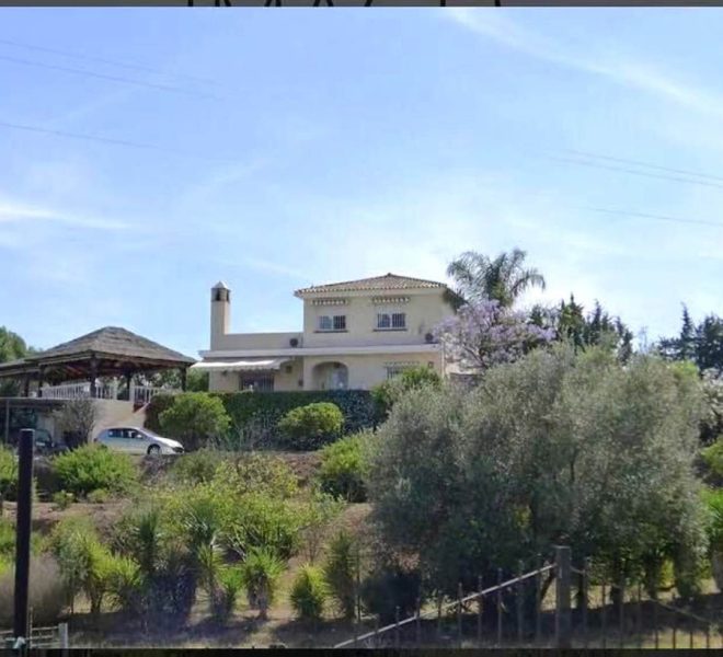 R5001466-Image 1-Finca - 3 Beds - 216 Built
