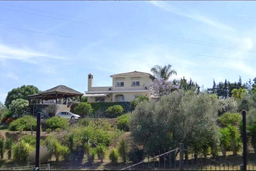 R5001466-Villa-For-Sale-Mijas-Finca-3-Beds-216-Built