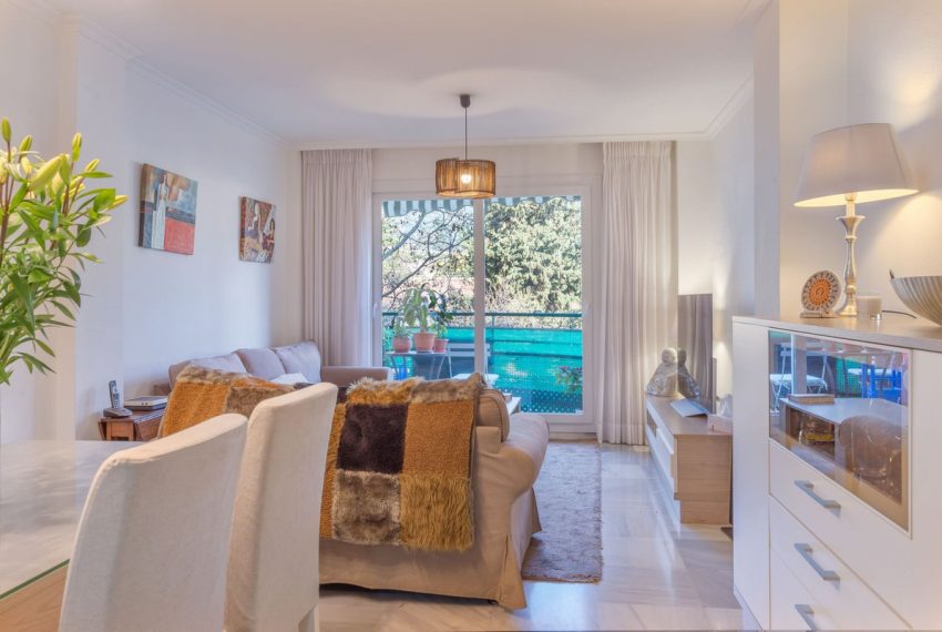 R5001610-Apartment-For-Sale-Marbella-Middle-Floor-3-Beds-107-Built