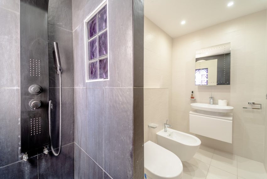 R5001817-Townhouse-For-Sale-Nueva-Andalucia-Terraced-3-Beds-130-Built-18