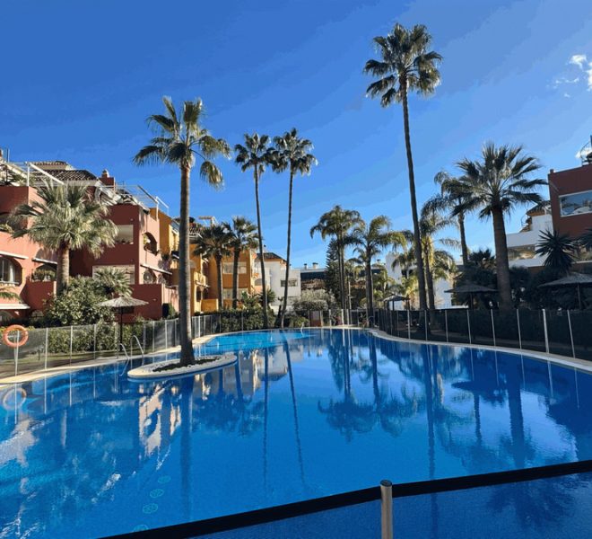 R5001880-Image 1-Middle Floor - 2 Beds - 134 Built