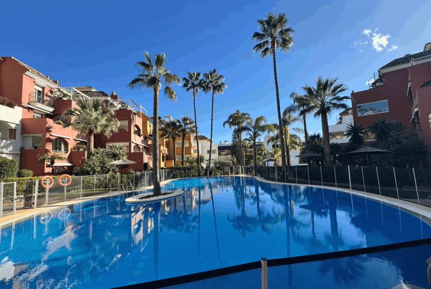 R5001880-Apartment-For-Sale-Marbella-Middle-Floor-2-Beds-134-Built