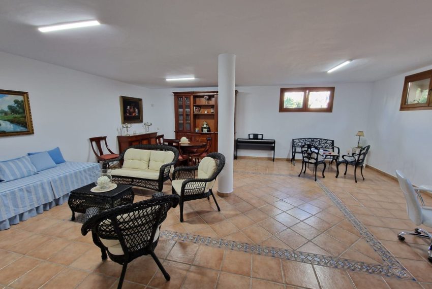 R5002036-Villa-For-Sale-Marbella-Semi-Detached-5-Beds-625-Built-19