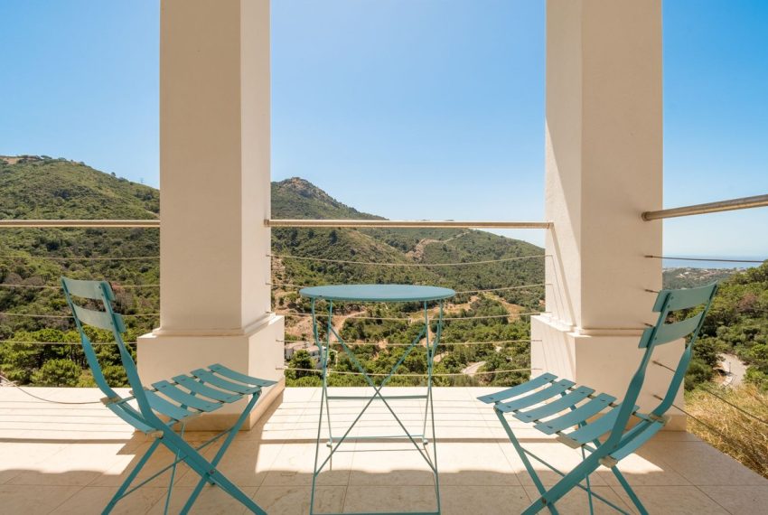 R5002057-Villa-For-Sale-Benahavis-Detached-4-Beds-551-Built-1
